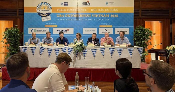 Quang cảnh buổi họp báo