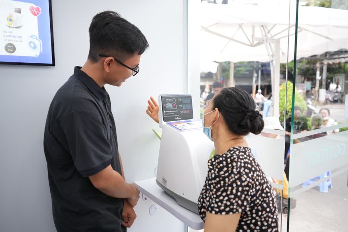 Tiện ích y tế thông minh phục vụ nhu cầu chăm sóc sức khỏe thiết yếu hàng ngày. Ảnh: H.Khánh