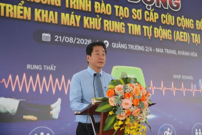 Phó Chủ tịch UBND tỉnh Khánh Hòa Nguyễn Long Biên phát biểu tại buổi lễ