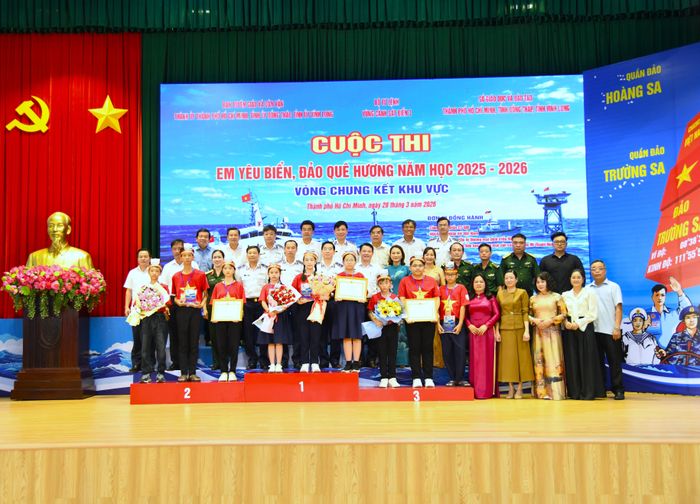  Thí sinh đạt thành tích cao tại Vòng Chung kết khu vực 1 cuộc thi 