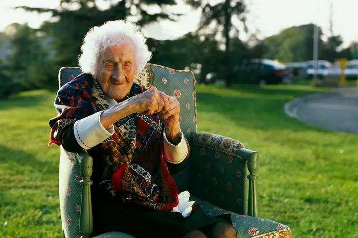 Jeanne Calment vào năm 1995, khi 120 tuổi. (Ảnh: Pascal Parrot/Sygma/Getty Images)