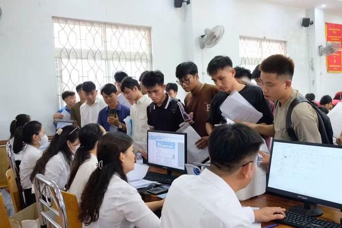 Các Cao đẳng Kỹ thuật Công nghiệp Việt Nam - Hàn Quốc tổ chức nhập học cho tân học sinh, sinh viên năm 2026. Ảnh: NTCC