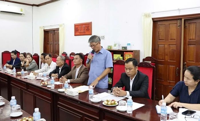 Đại biểu phát biểu tại Hội nghị. (Nguồn: Tổng Lãnh sự quán Việt Nam tại Pakse)