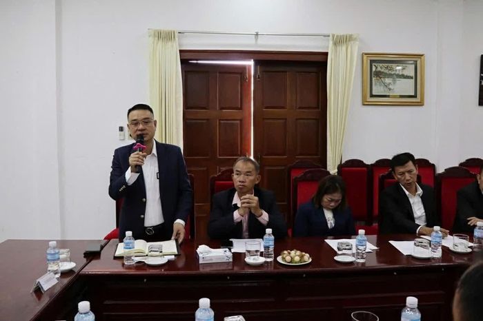 Đại biểu phát biểu tại Hội nghị. (Nguồn: Tổng Lãnh sự quán Việt Nam tại Pakse)