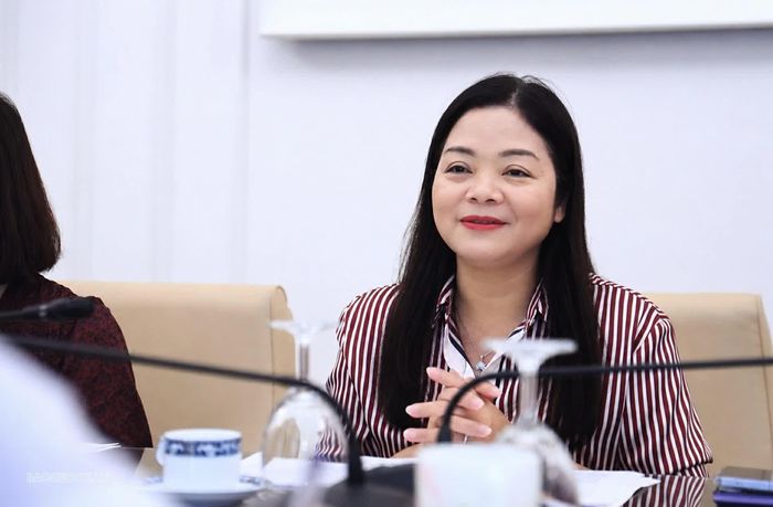 Phó Chủ tịch UBND tỉnh Thái Nguyên Nguyễn Thị Loan phát biểu tại buổi làm việc. (Ảnh: Thành Long)
