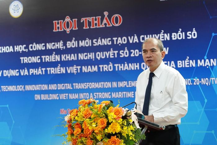 Ông Trần Tuấn Anh - Phó Chủ tịch Viện Hàn lâm Khoa học và Công nghệ Việt Nam cho rằng, triển khai Nghị quyết số 20-NQ/TW cần đặt trong tổng thể các chủ trương lớn về phát triển đất nước, nhất là Nghị quyết số 57-NQ/TW về đột phá phát triển khoa học, công nghệ, đổi mới sáng tạo và chuyển đổi số quốc gia. (Ảnh: MST)