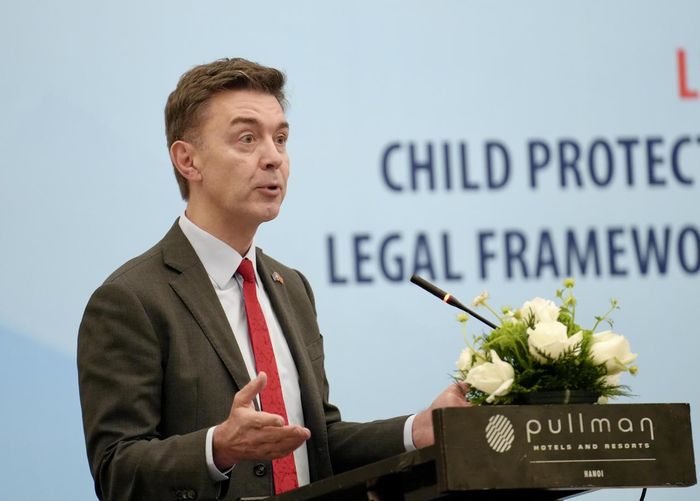 Đại sứ Liên minh châu Âu tại Việt Nam Julien Guerrier phát biểu khai mạc.