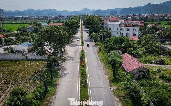 Một đoạn tuyến đường Tam Cốc