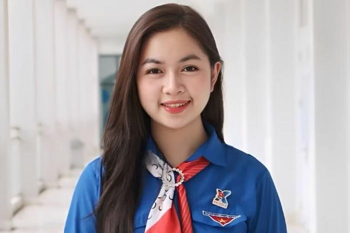 Chị Trần Thị Kiều Anh - nguyên Phó Chủ tịch Hội Sinh viên Việt Nam TP. Hồ Chí Minh - góp ý tại hội nghị theo hình thức trực tuyến.