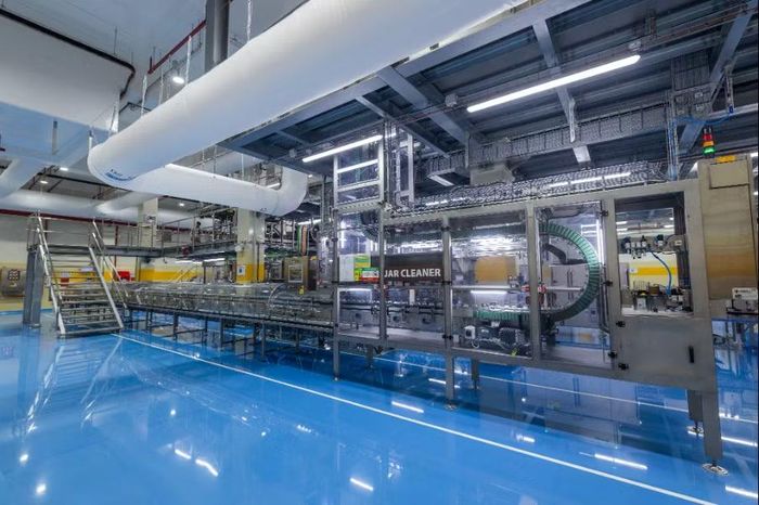 Dây chuyền Jar Line tại nhà máy Nestlé Trị An.