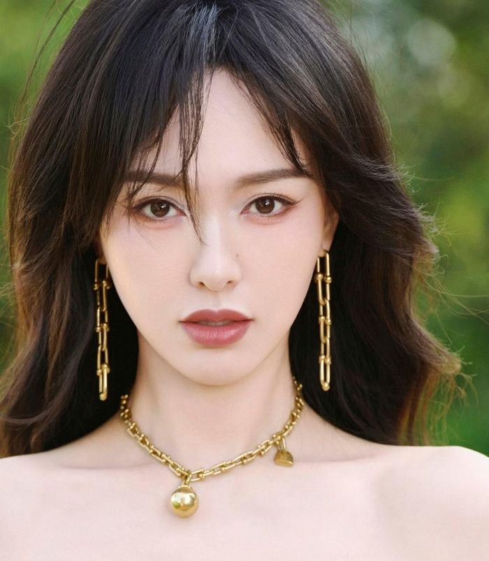 Dương Mịch và Đường Yên từ vị trí thân nhất thành không thể hóa giải.