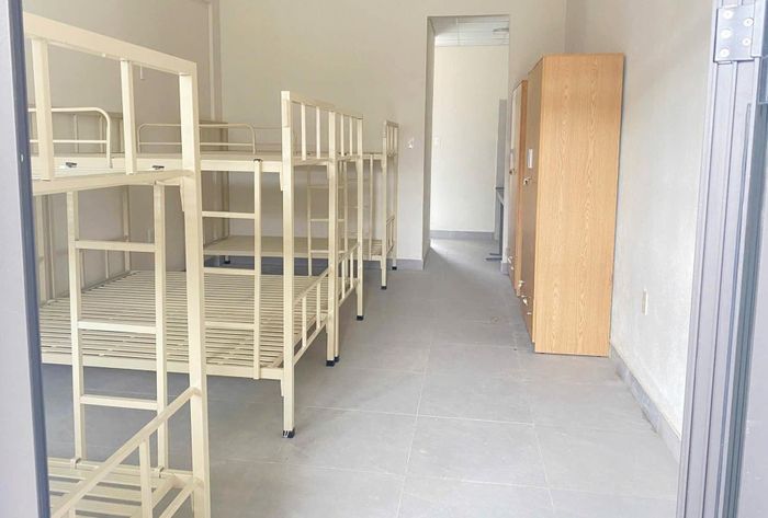 Trang thiết bị tại các phòng đã được đưa vào lắp đặt.