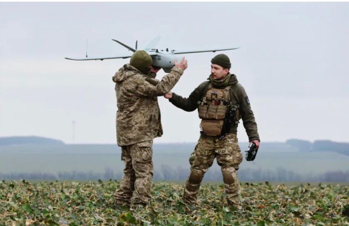Quân đội Ukraine thường xuyên dùng UAV tấn công Nga. Ảnh: EPA-EFE