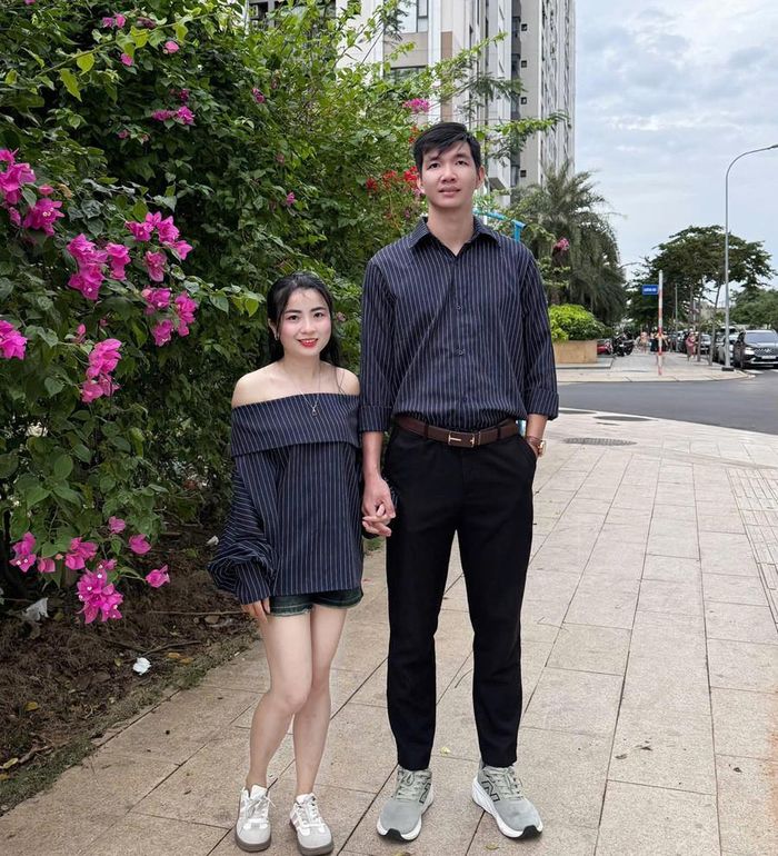 Cặp đôi "đũa lệch" về chiều cao
