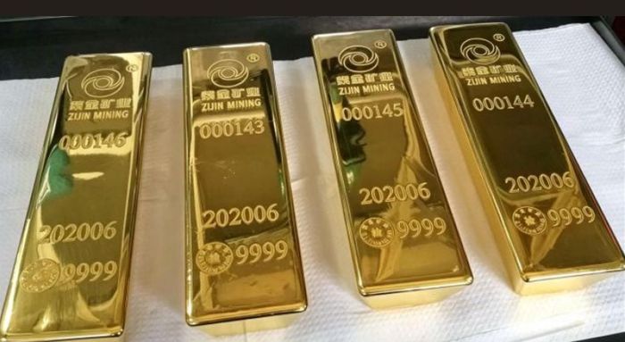 Đà tăng của vàng đang rất mạnh, nhưng rủi ro ngắn hạn vẫn đến từ khả năng Fed tiếp tục nâng lãi suất, cuộc đua giữa "vàng" và "lãi suất" vẫn chưa ngã ngũ. Ảnh: Baidu