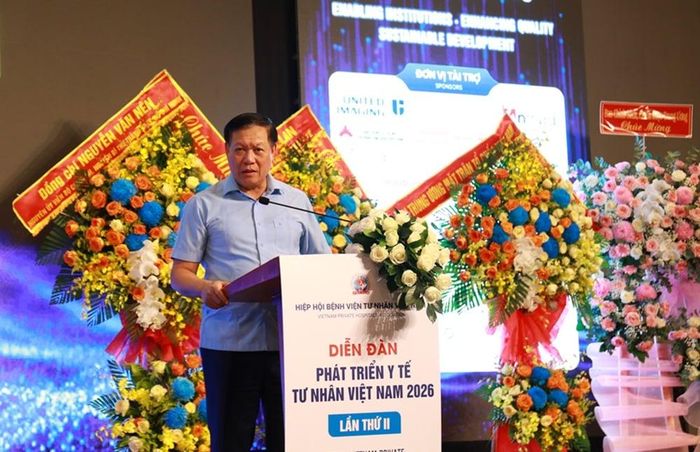Ông Đỗ Xuân Tuyên - Thứ trưởng Bộ Y tế, Chủ tịch Hội KHHGĐ Việt Nam phát biểu tại diễn đàn. Ảnh: BTC