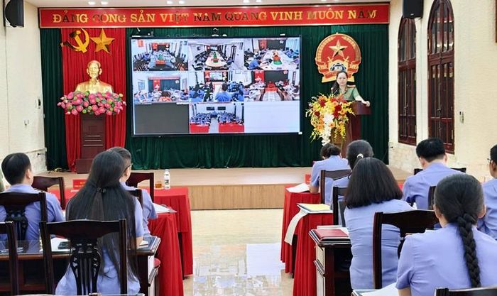  Toàn cảnh Hội nghị.
