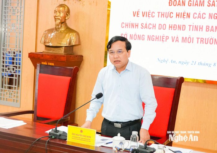 Phó Chủ tịch HĐND tỉnh Nguyễn Như Khôi phát biểu tại cuộc làm việc. Ảnh: TL