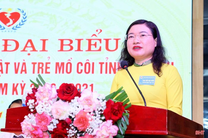 Phó Chủ tịch UBND tỉnh Nguyễn Thị Nguyệt phát biểu tại đại hội.