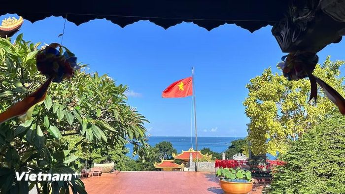 Chùa Hộ Quốc là chốn thiền tịnh linh thiêng tại Đặc khu Phú Quốc. (Ảnh: Bích Hằng/Vietnam+)