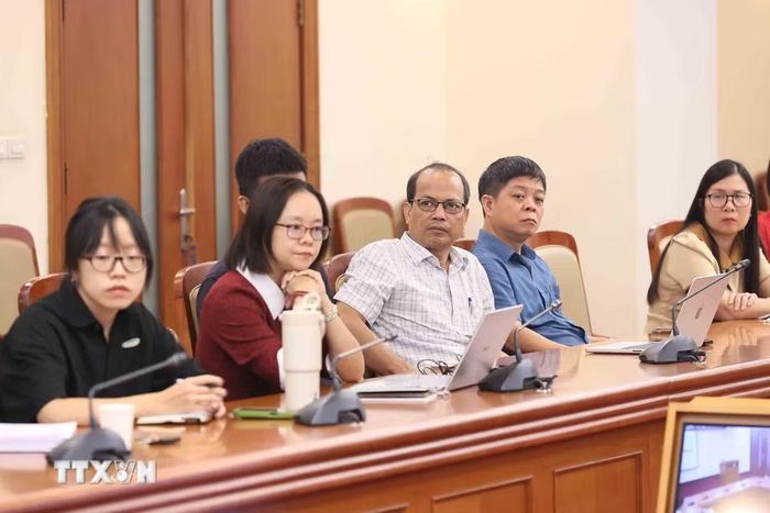 Các đại biểu tham dự tại buổi tọa đàm. (Ảnh: An Đăng/TTXVN)