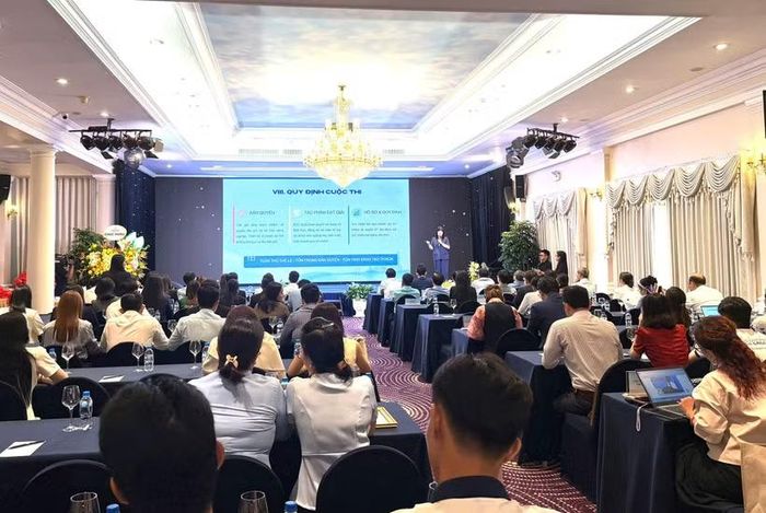 Toàn cảnh Lễ công bố và phát động Cuộc thi “Thiết kế quà tặng lưu niệm - du lịch Thành phố Hồ Chí Minh 2026. (Ảnh: PV/Vietnam+)