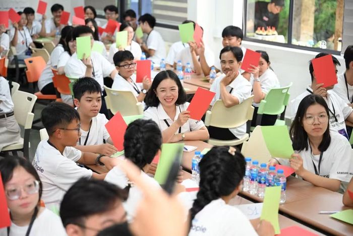 Các đội thi đã được chuyên gia đào tạo kỹ năng mềm và sử dụng trí tuệ nhân tạo đúng cách. (Ảnh: PV/Vietnam+)