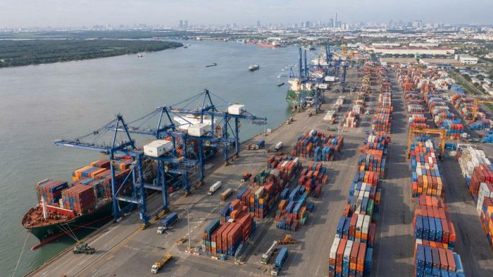 TP Hồ Chí Minh hướng tới xây dựng hệ sinh thái logistics xanh, cảng thông minh và trung tâm hàng hải có sức cạnh tranh quốc tế.