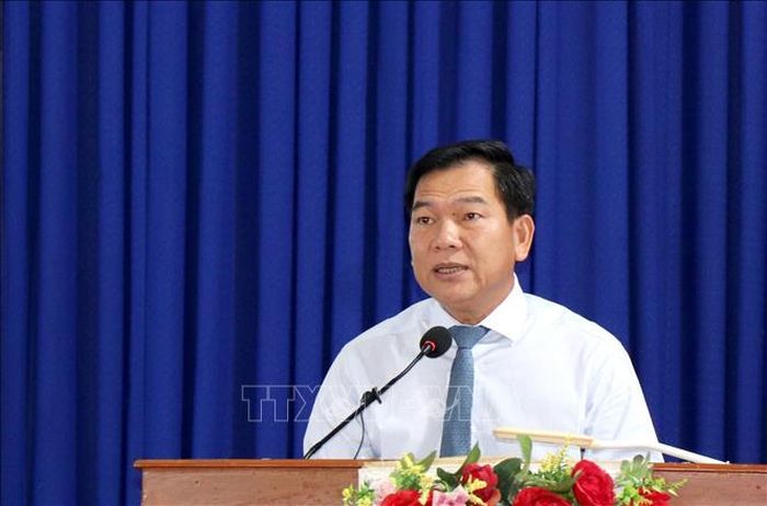 Giám đốc Sở Văn hóa, Thể thao và Du lịch tỉnh Vĩnh Long Dương Hoàng Sum phát biểu tại chương trình.