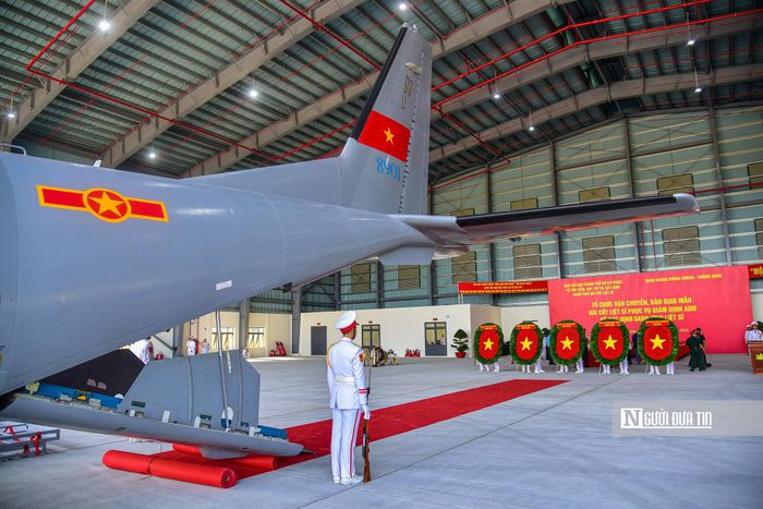 Các hài cốt liệt sĩ được niêm phong, bảo quản trong những thùng chuyên dụng.