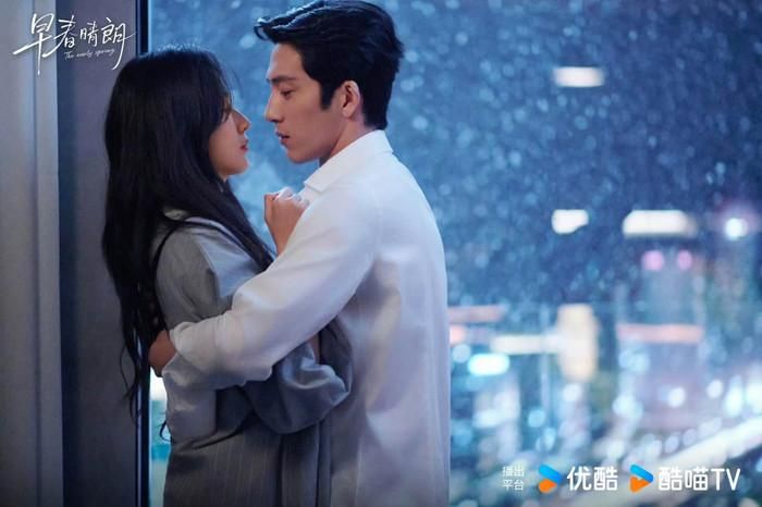 Nhiều khán giả đánh giá các cảnh quay thân mật trong Tảo Xuân Tình Lãng được thực hiện mềm mại, giàu cảm xúc và không tạo cảm giác phản cảm. Ảnh: Weibo