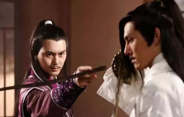 Diệp Cô Thành nổi tiếng với Thiên Ngoại Phi Tiên và màn đối đầu kinh điển với Tây Môn Xuy Tuyết.