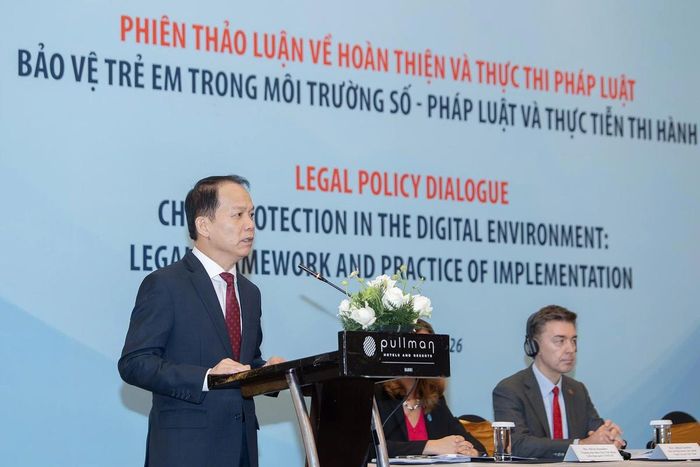 Bộ trưởng Bộ Tư pháp Hoàng Thanh Tùng phát biểu