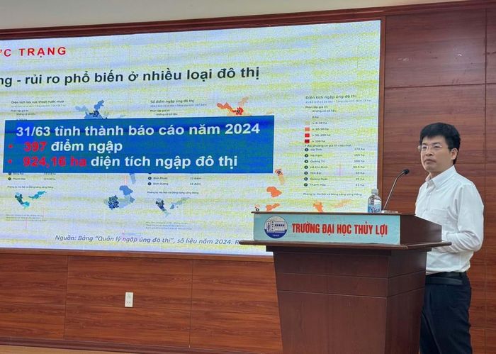 PGS-TS. Đặng Minh Hải nhấn mạnh kết hợp hạ tầng kỹ thuật và quản lý lưu vực.