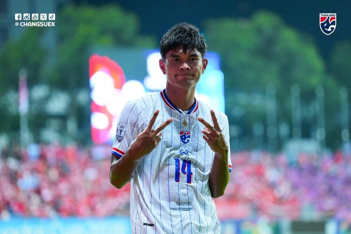 Teerasak có được 4 bàn thắng. Ảnh: fb Changsuek