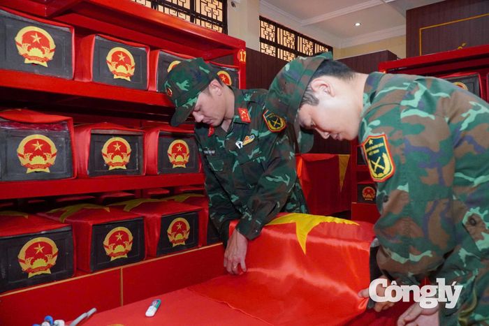Quy tập thêm 24 bộ hài cốt liệt sĩ ở Công viên Lê Thị Riêng trong ngày 21/8.