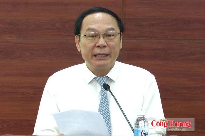 Thứ trưởng Bộ Nông nghiệp và Môi trường Lê Công Thành phát biểu tại Hội thảo.