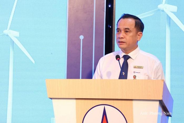 Ông Nguyễn Thanh, Bí thư Đảng ủy, Chủ tịch HĐTV EVNCPC phát biểu tại Hội nghị.