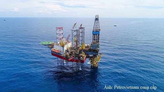Tinh thần sửa Luật Dầu khí lần này phù hợp với yêu cầu đặt ra tại Nghị quyết 70-NQ/TW về bảo đảm an ninh năng lượng quốc gia - Ảnh: Petrovietnam 