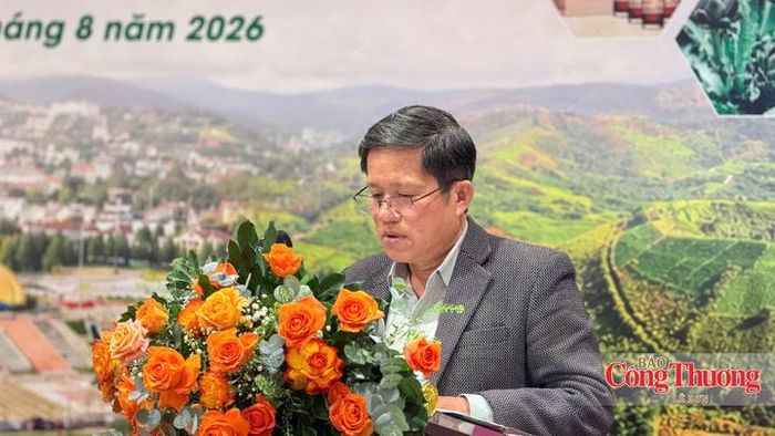 Ông Nguyễn Văn Khánh, Phó Giám đốc Sở Công Thương tỉnh Lâm Đồng phát biểu tại chương trình.