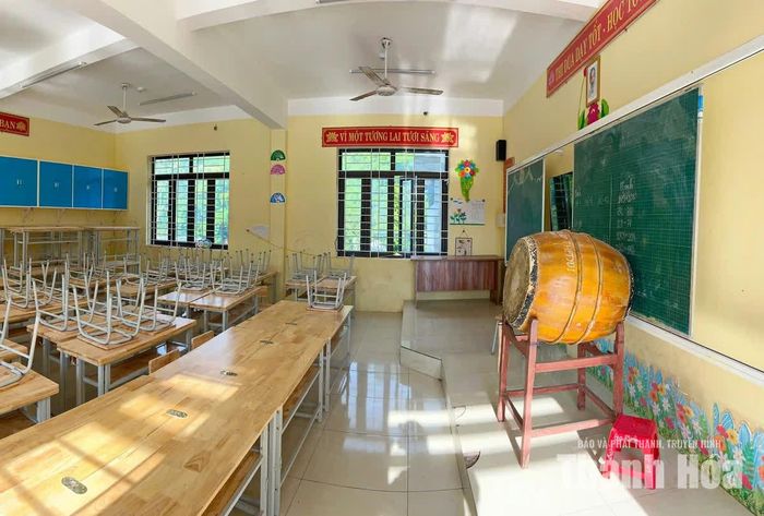 Từng phòng học, từng khu chức năng đang được hoàn thiện để sẵn sàng đón thầy cô và học sinh trong năm học mới.