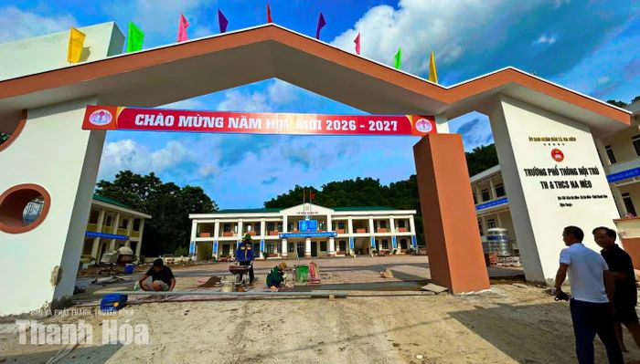 Diện mạo ngôi trường mới đang hoàn thiện từng ngày...