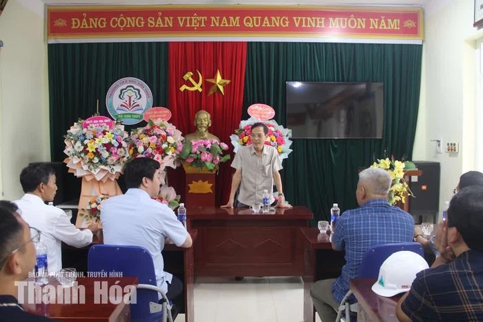 Phó Chủ tịch UBND tỉnh Đầu Thanh Tùng chủ trì buổi làm việc với các sở, ngành, đơn vị, địa phương liên quan.