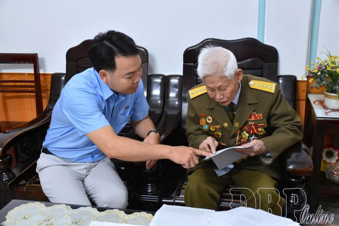 Chiến sĩ Điện Biên Phạm Đức Cư, phường Mường Thanh chia sẻ kỳ vọng việc lấy mẫu ADN sẽ giúp sớm xác định danh tính và đưa người anh trai đã hy sinh trở về với gia đình.