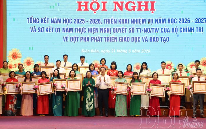 30 cá nhân nhận Bằng khen của Thủ tướng Chính phủ.