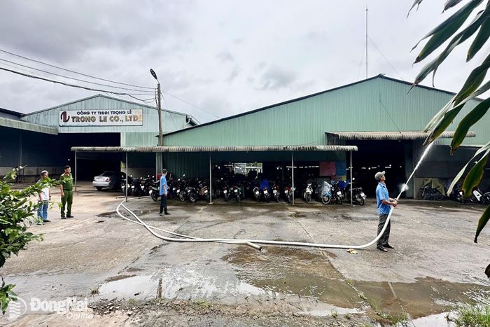 Kiểm tra việc sử dụng phương tiện chữa cháy của lực lượng tại chỗ.