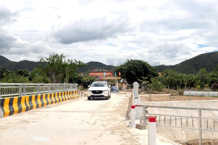 Công trình cầu số 3 thôn Tân Hiệp vừa hoàn thành đưa vào sử dụng.
