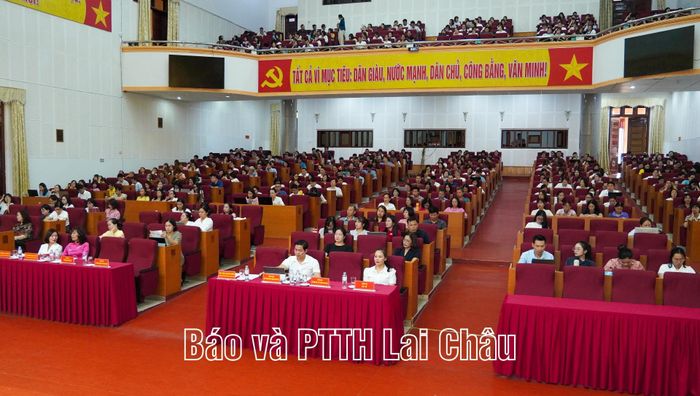 Quang cảnh lớp bồi dưỡng.