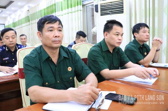 Các đại biểu dự hội nghị tập huấn