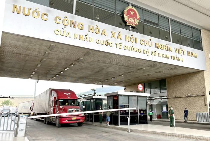 Lào Cai duy trì tốt các điều kiện cơ sở vật chất, bảo đảm vận hành hiệu quả “Luồng ưu tiên” phục vụ thông quan hàng hóa.